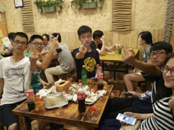 宁陵烧烤加盟,学烧烤技术,开烧烤店多少钱疯狂烤翅加盟